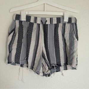 Rachel Roy beachy textured shorts